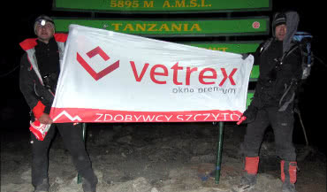 Sponsorowana przez Vetrex wyprawa zdobyła Kilimanjaro