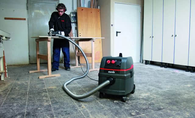 Nowa seria odkurzaczy IS - Compact marki Starmix